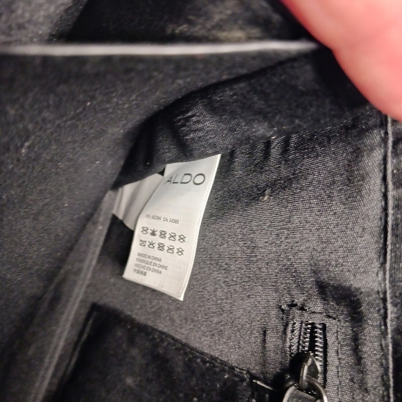 Aldo Greenwald Womens Crossbody Bag Chevron Quilted Black Chain Strap NWOT - Picture 7 of 8